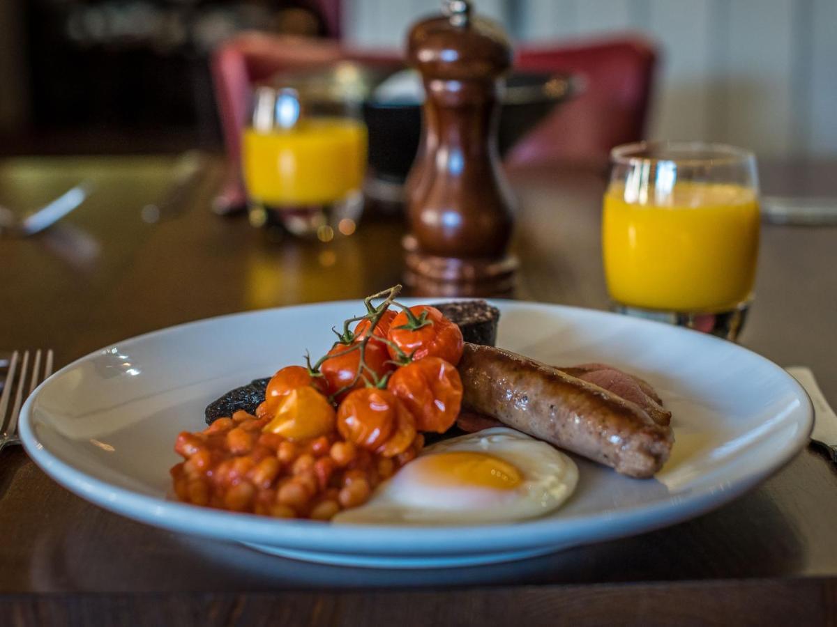 The Royal Standard Hotell Ely Exteriör bild