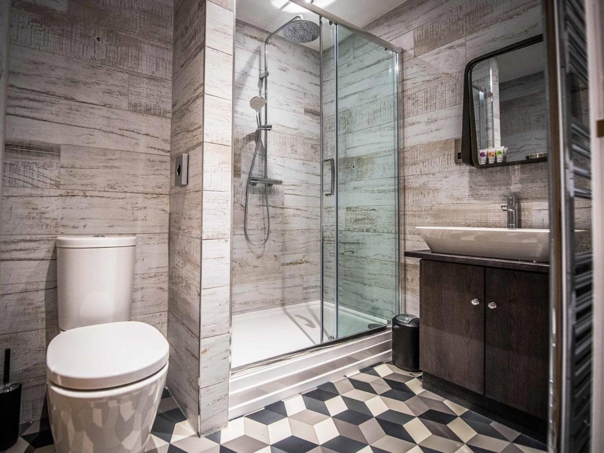 The Royal Standard Hotell Ely Exteriör bild